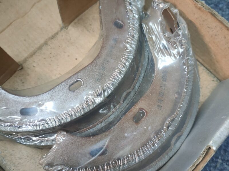 szczęki hamulcowe Audi 80 , 100
